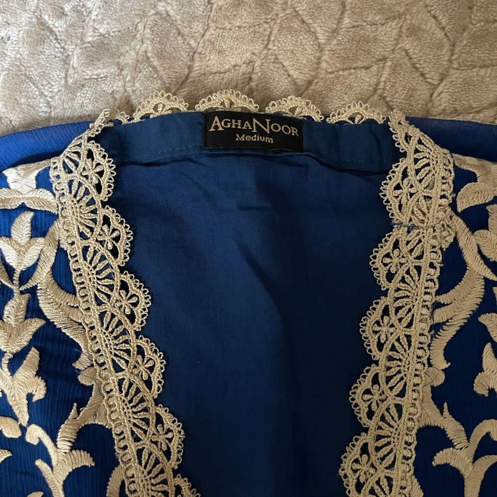Agha Noor Kurta View 2